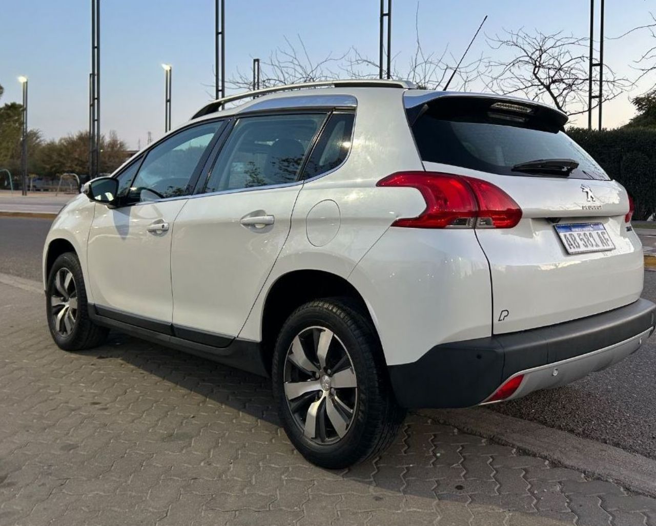 Peugeot 2008 Usado Financiado en Mendoza, deRuedas