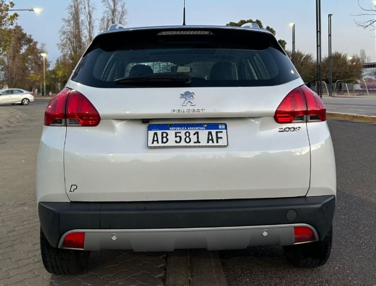 Peugeot 2008 Usado Financiado en Mendoza, deRuedas