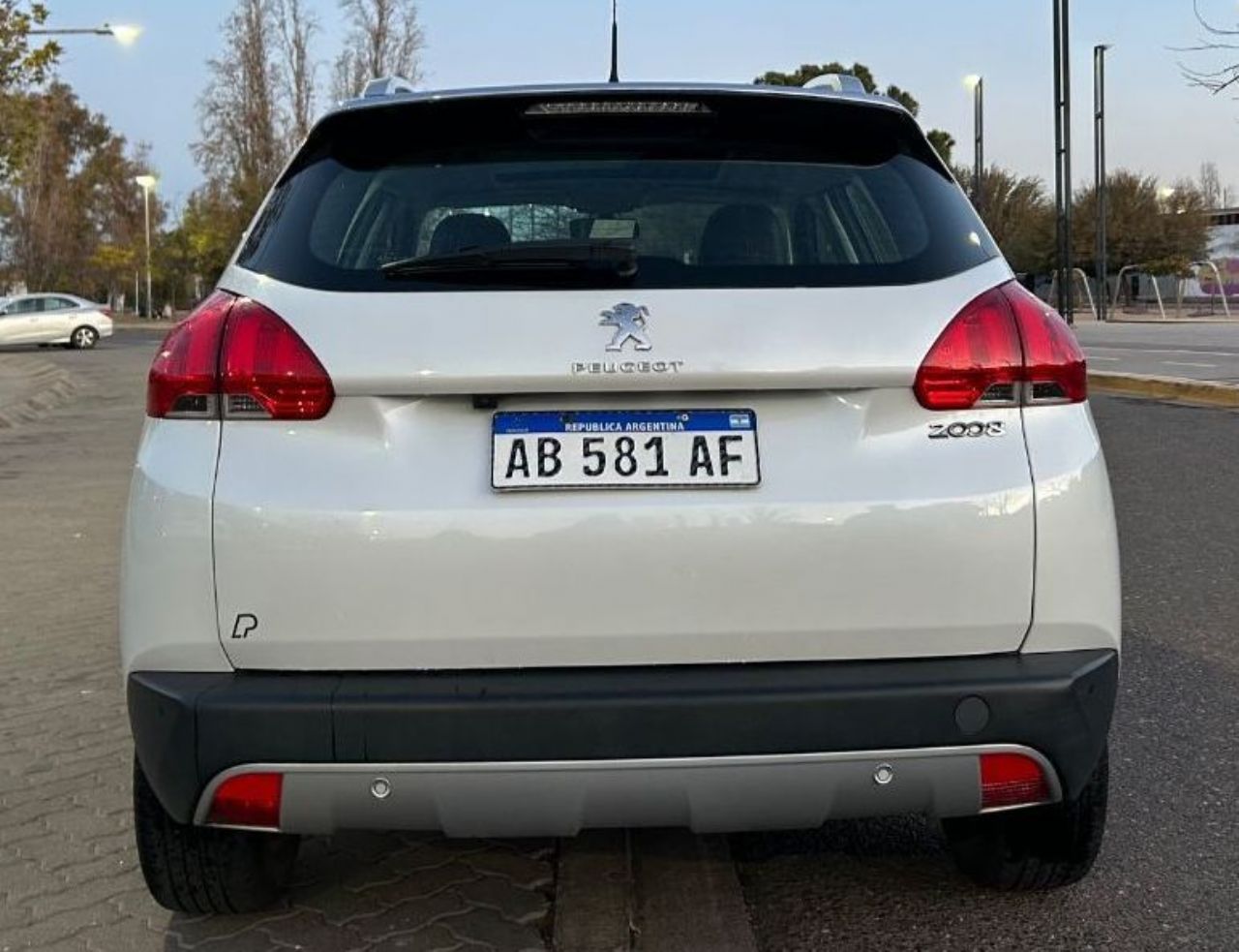 Peugeot 2008 Usado Financiado en Mendoza, deRuedas
