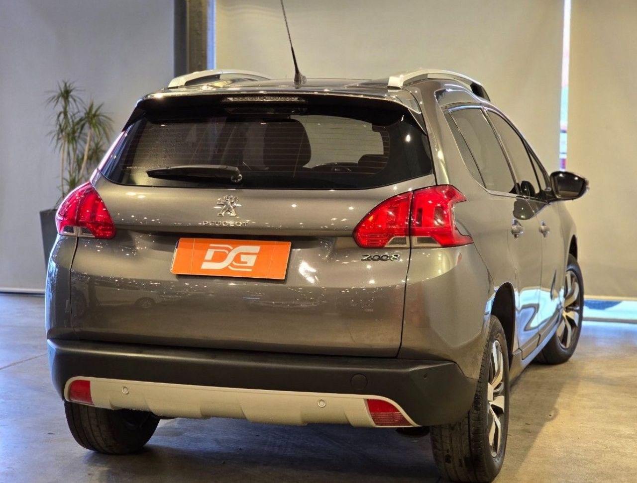 Peugeot 2008 Usado Financiado en Córdoba, deRuedas