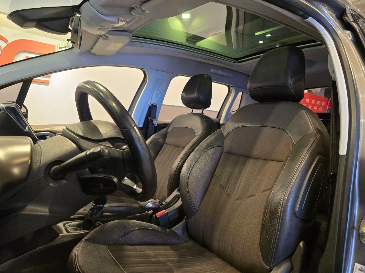 Peugeot 2008 Usado Financiado en Córdoba, deRuedas