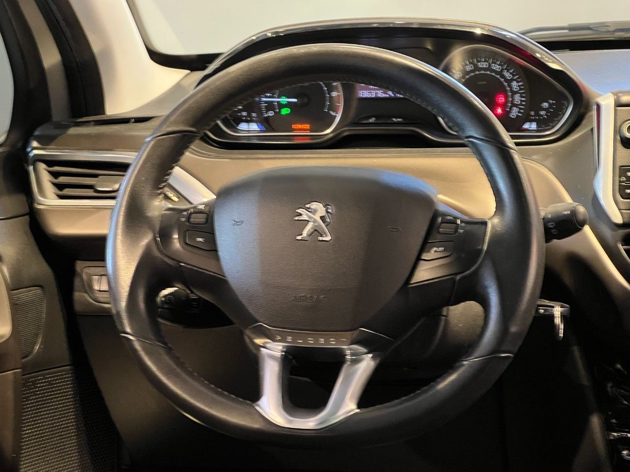 Peugeot 2008 Usado Financiado en Córdoba, deRuedas