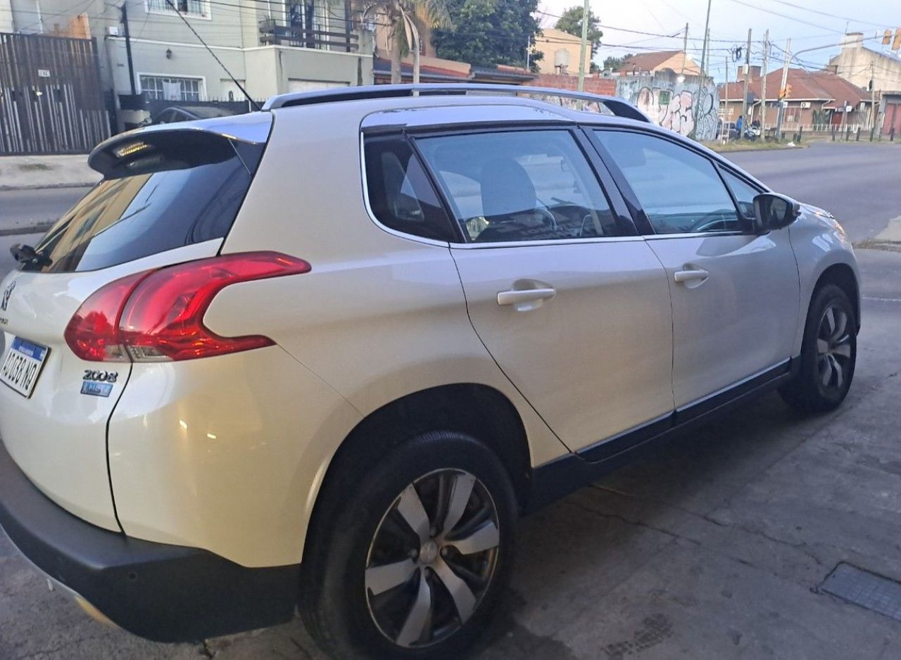 Peugeot 2008 Usado Financiado en Buenos Aires, deRuedas