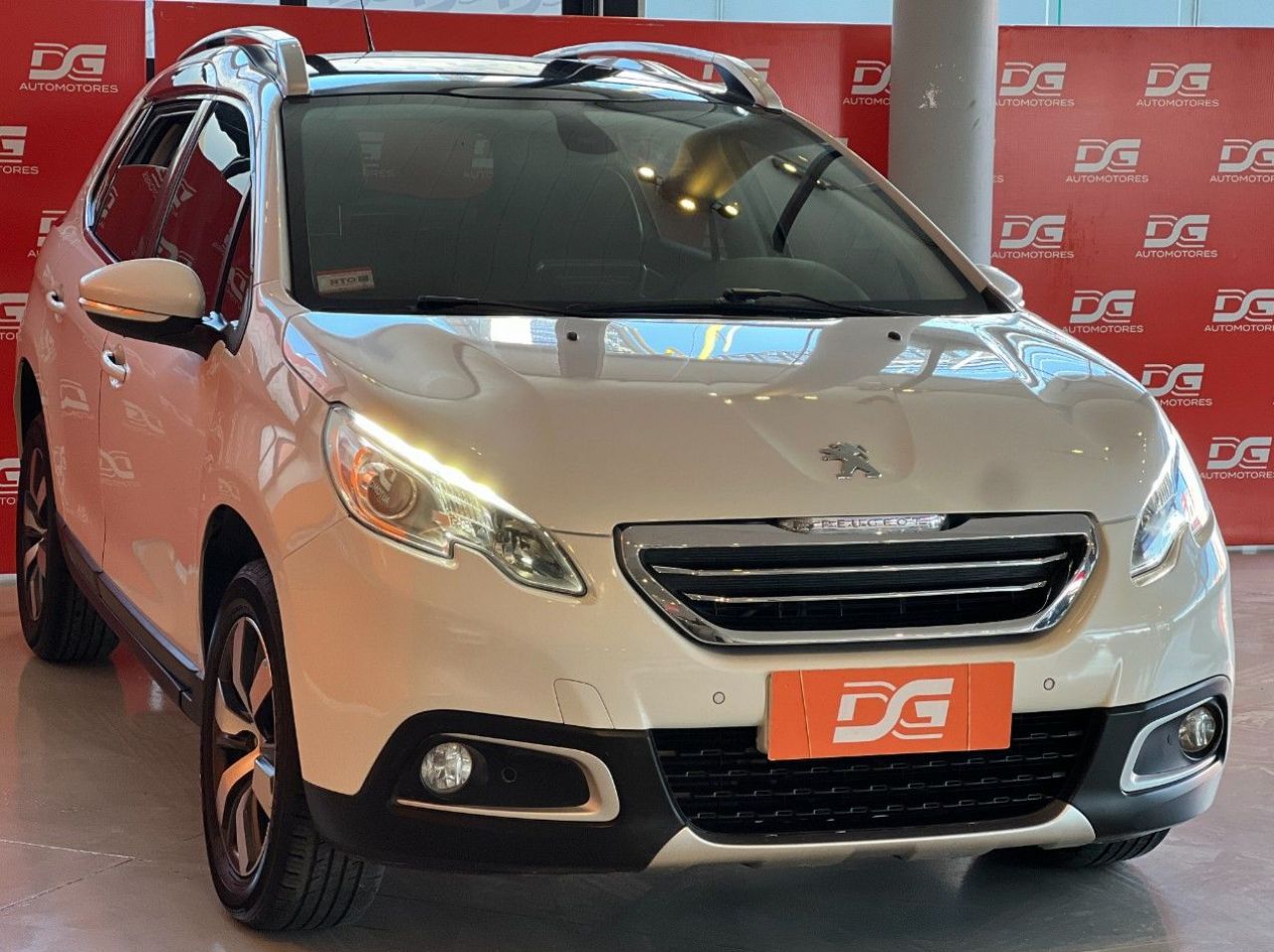 Peugeot 2008 Usado Financiado en Córdoba, deRuedas