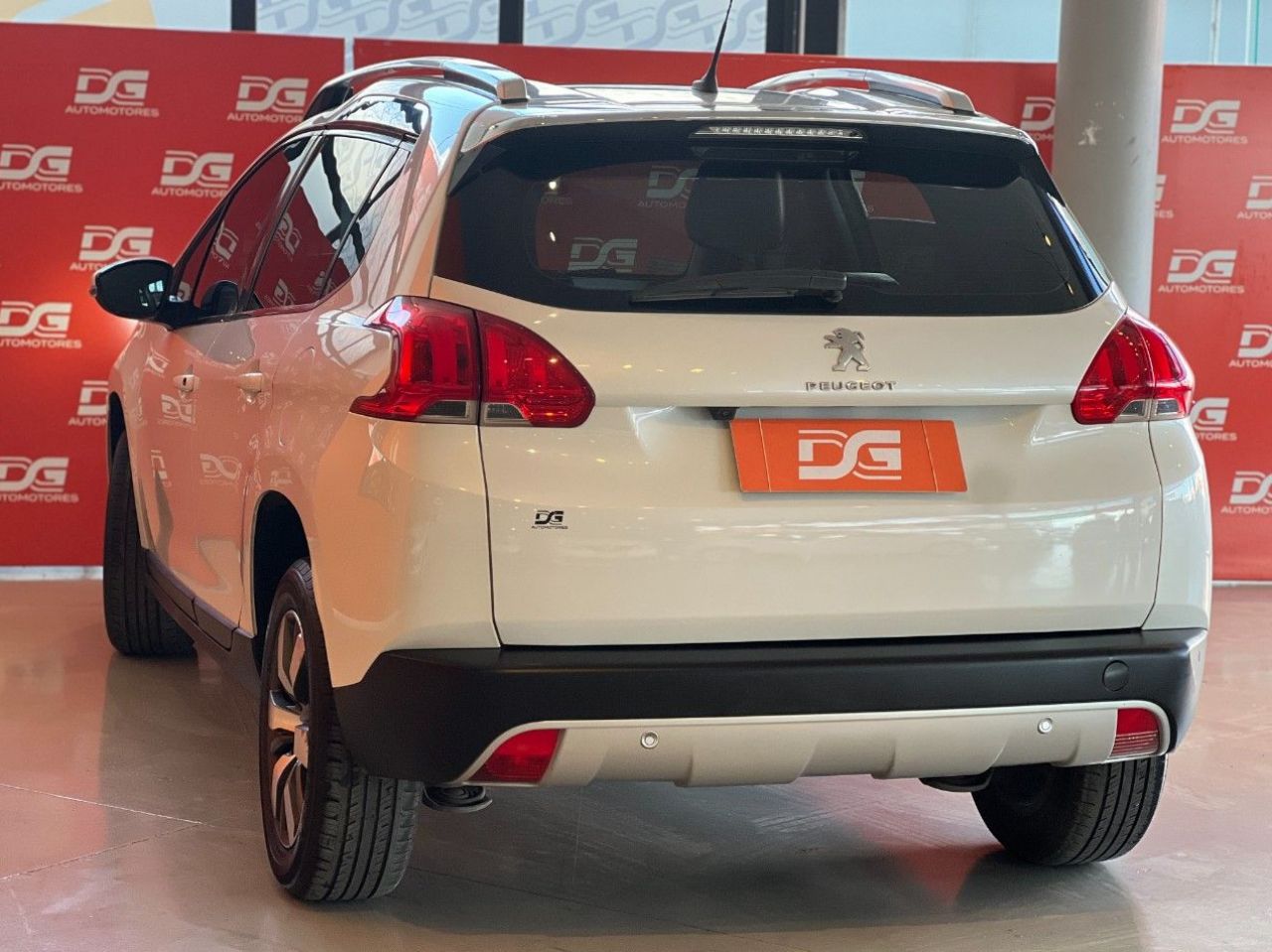 Peugeot 2008 Usado Financiado en Córdoba, deRuedas