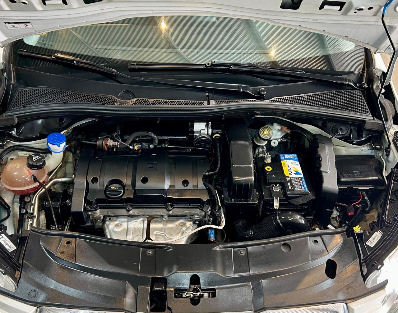 Peugeot 2008 Usado Financiado en Córdoba, deRuedas