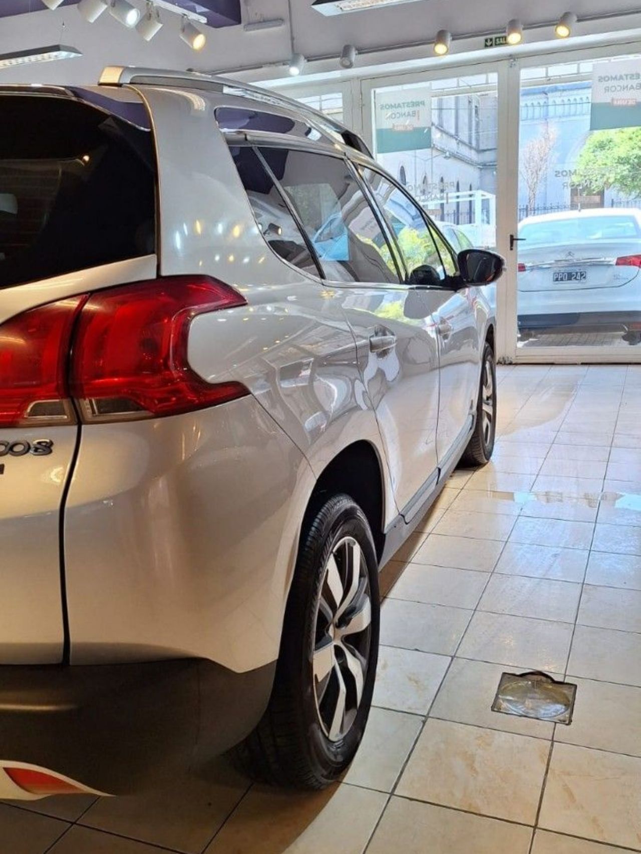 Peugeot 2008 Usado Financiado en Córdoba, deRuedas