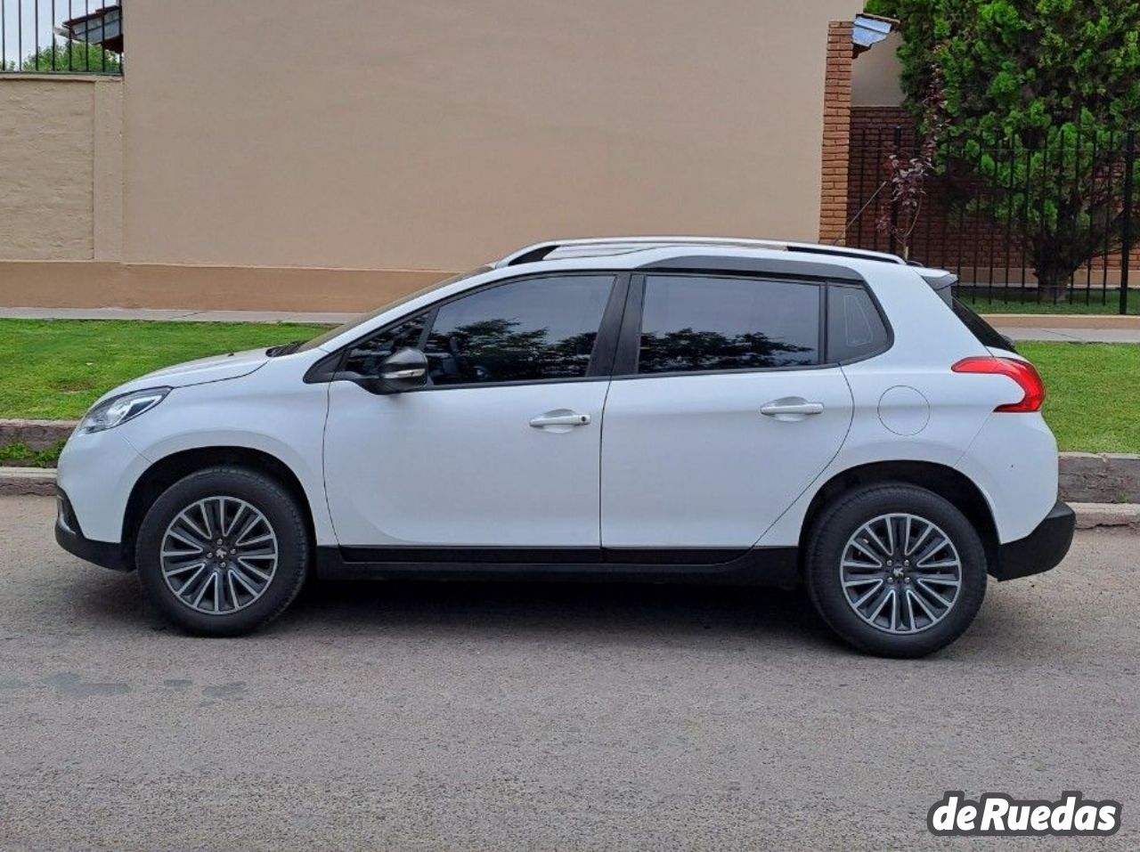 Peugeot 2008 Usado en Mendoza, deRuedas