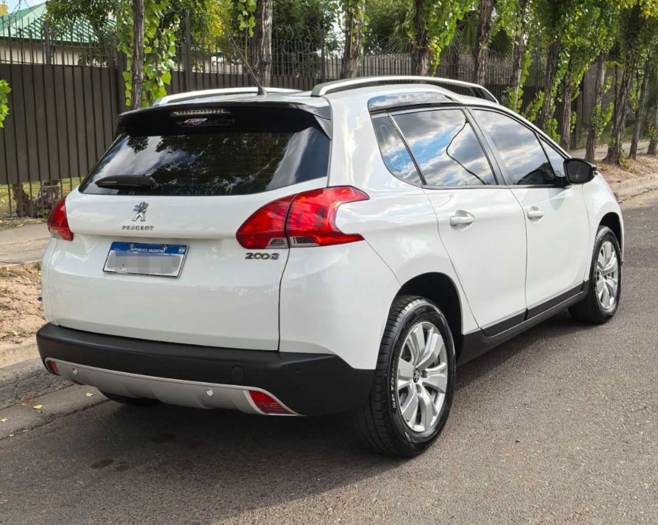 Peugeot 2008 Usado en Mendoza, deRuedas