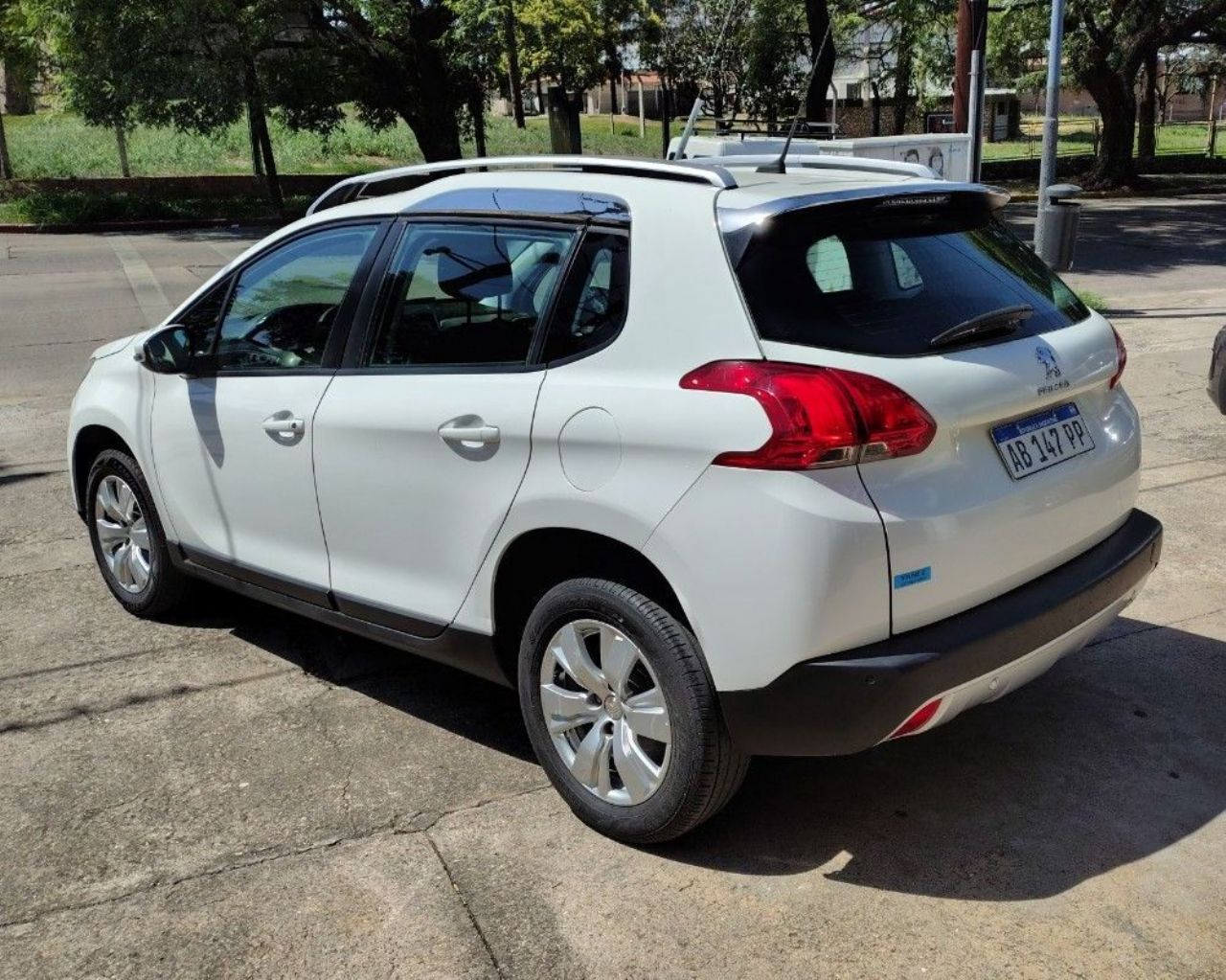 Peugeot 2008 Usado Financiado en Córdoba, deRuedas