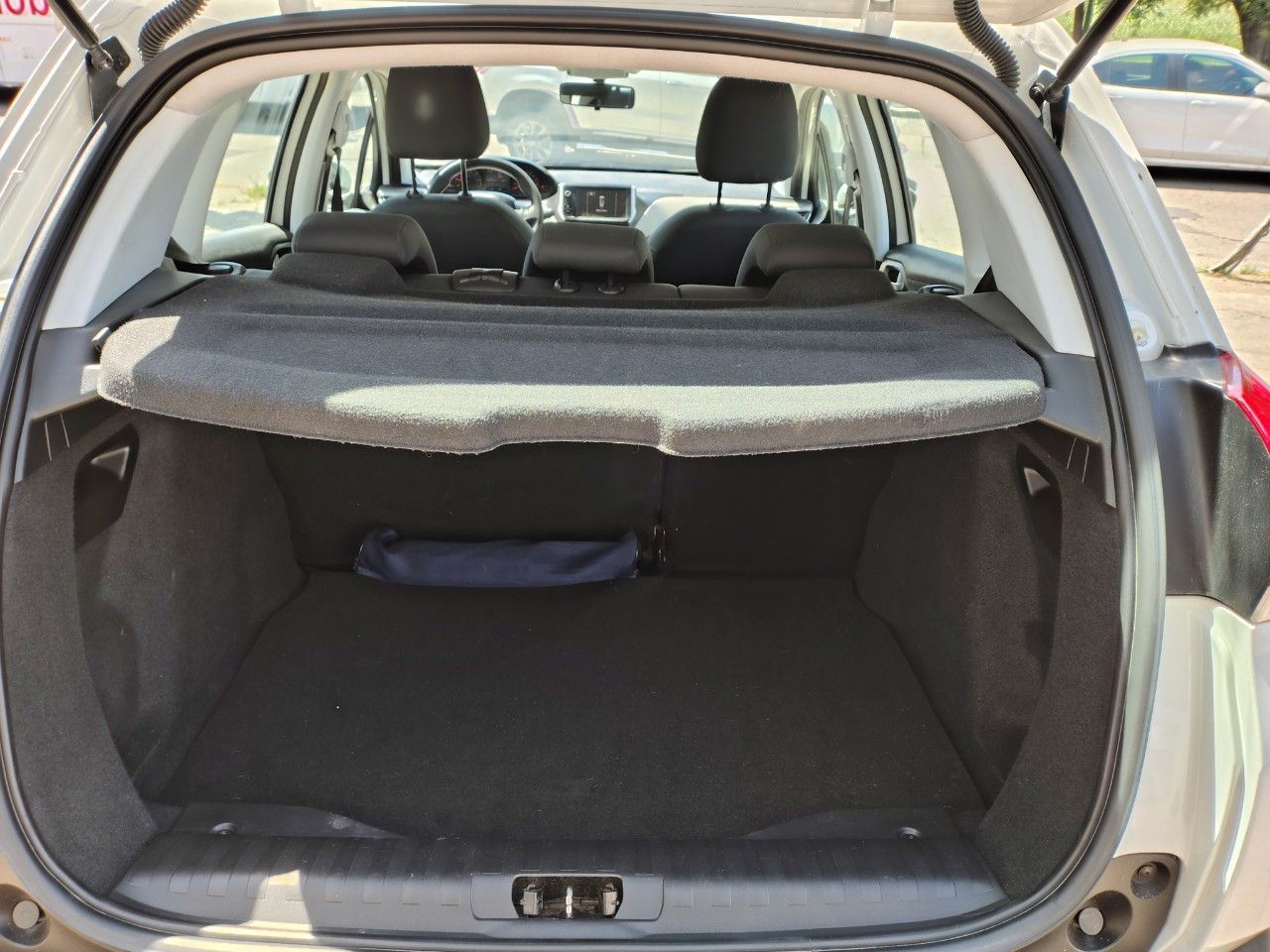 Peugeot 2008 Usado Financiado en Córdoba, deRuedas