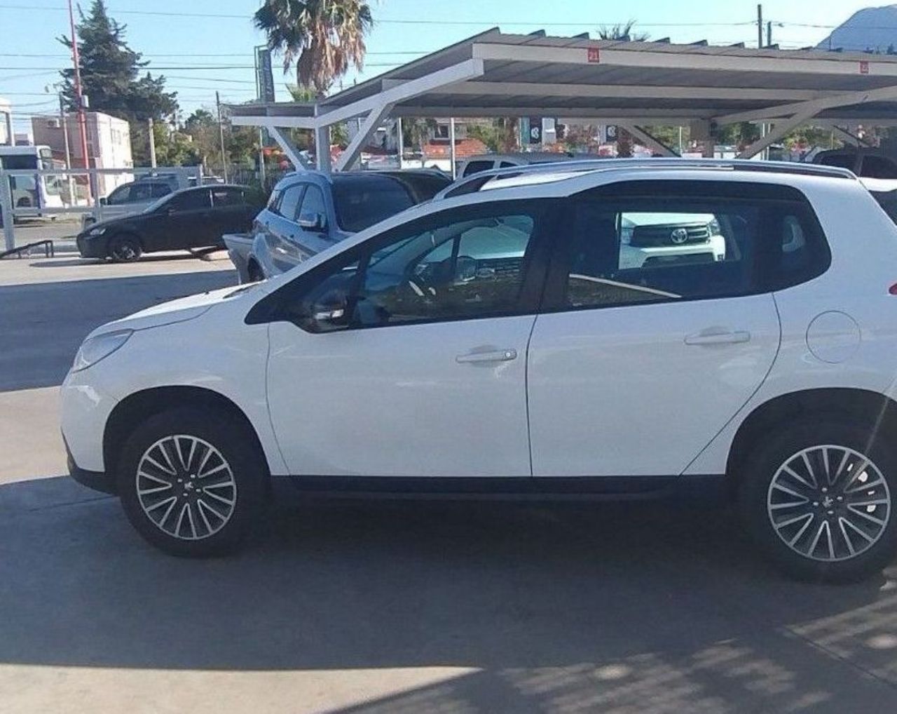Peugeot 2008 Usado en San Luis, deRuedas
