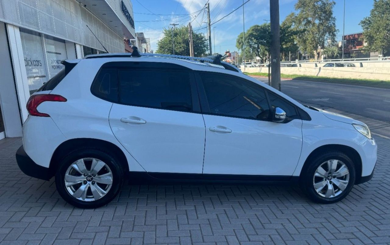 Peugeot 2008 Usado Financiado en Córdoba, deRuedas