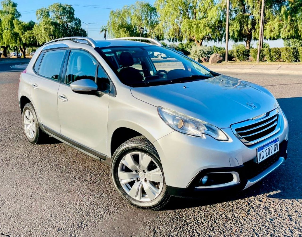 Peugeot 2008 Usado Financiado en Mendoza, deRuedas