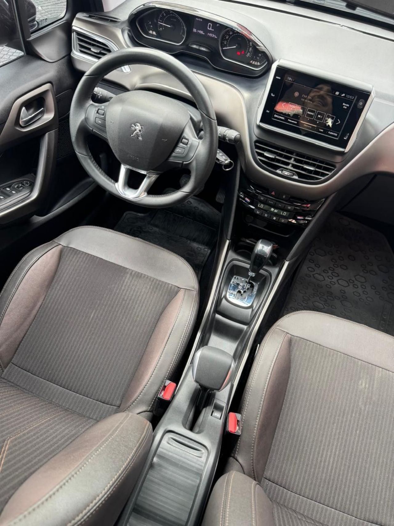 Peugeot 2008 Usado Financiado en Córdoba, deRuedas