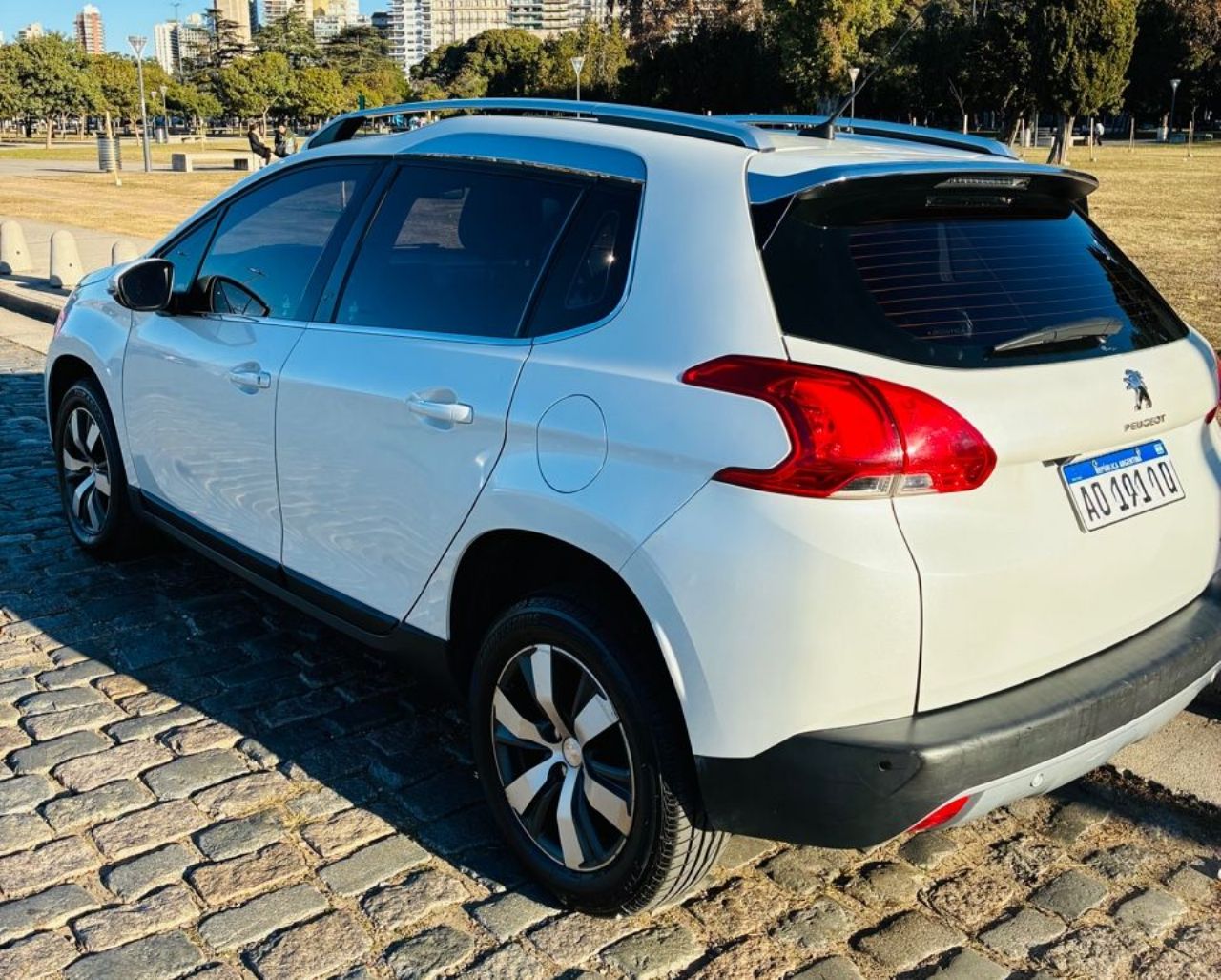 Peugeot 2008 Usado en Santa Fe, deRuedas