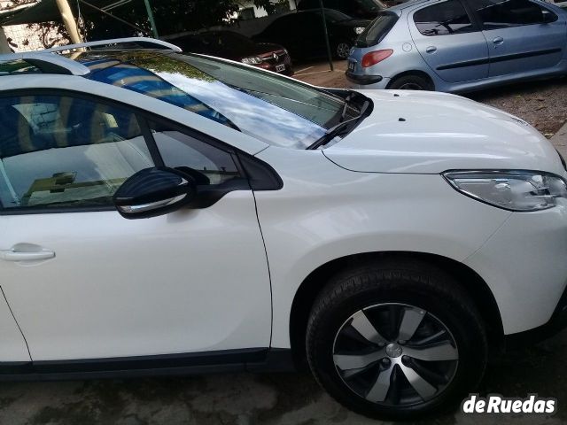 Peugeot 2008 Usado en San Juan, deRuedas