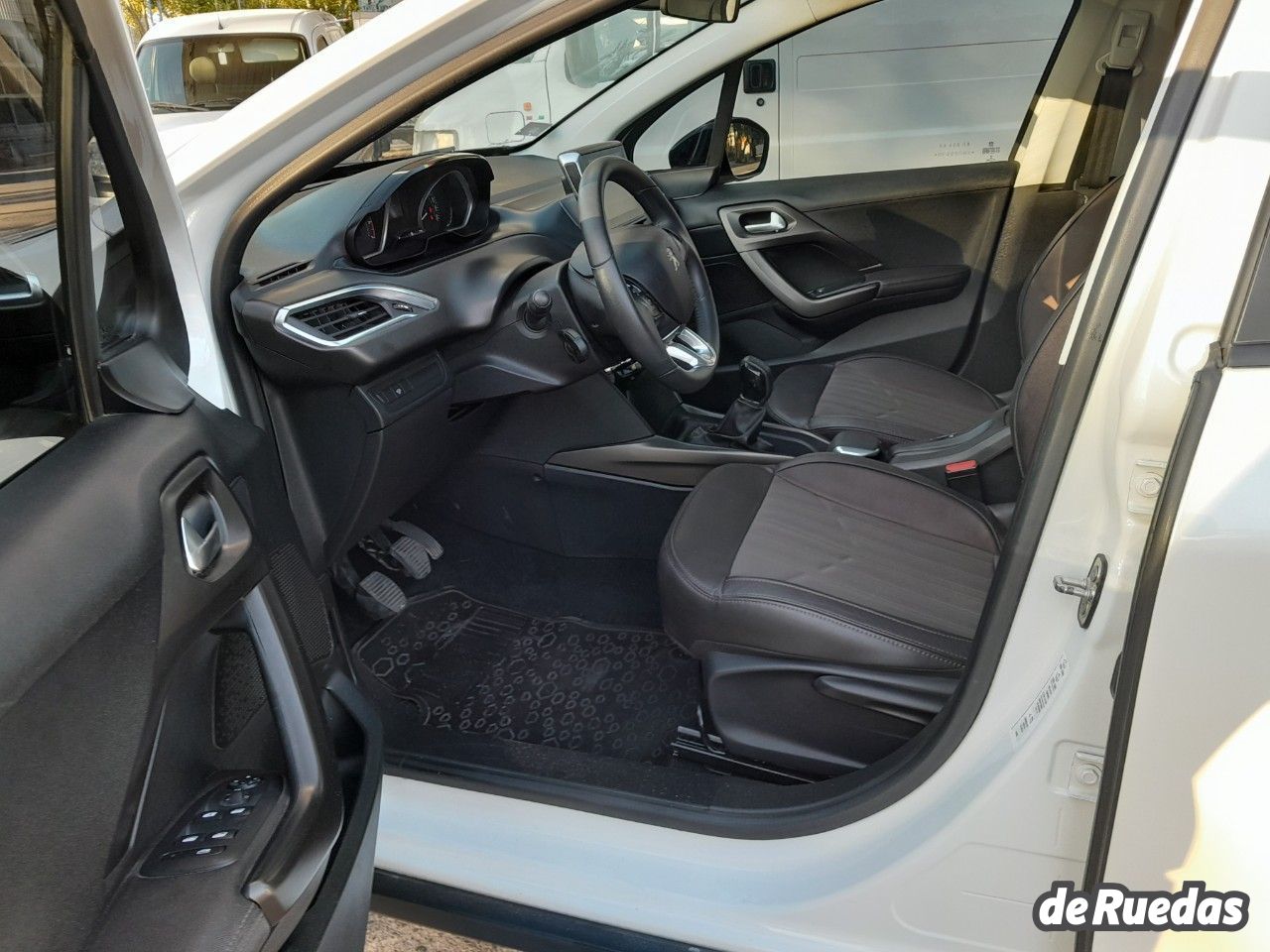 Peugeot 2008 Usado en Mendoza, deRuedas