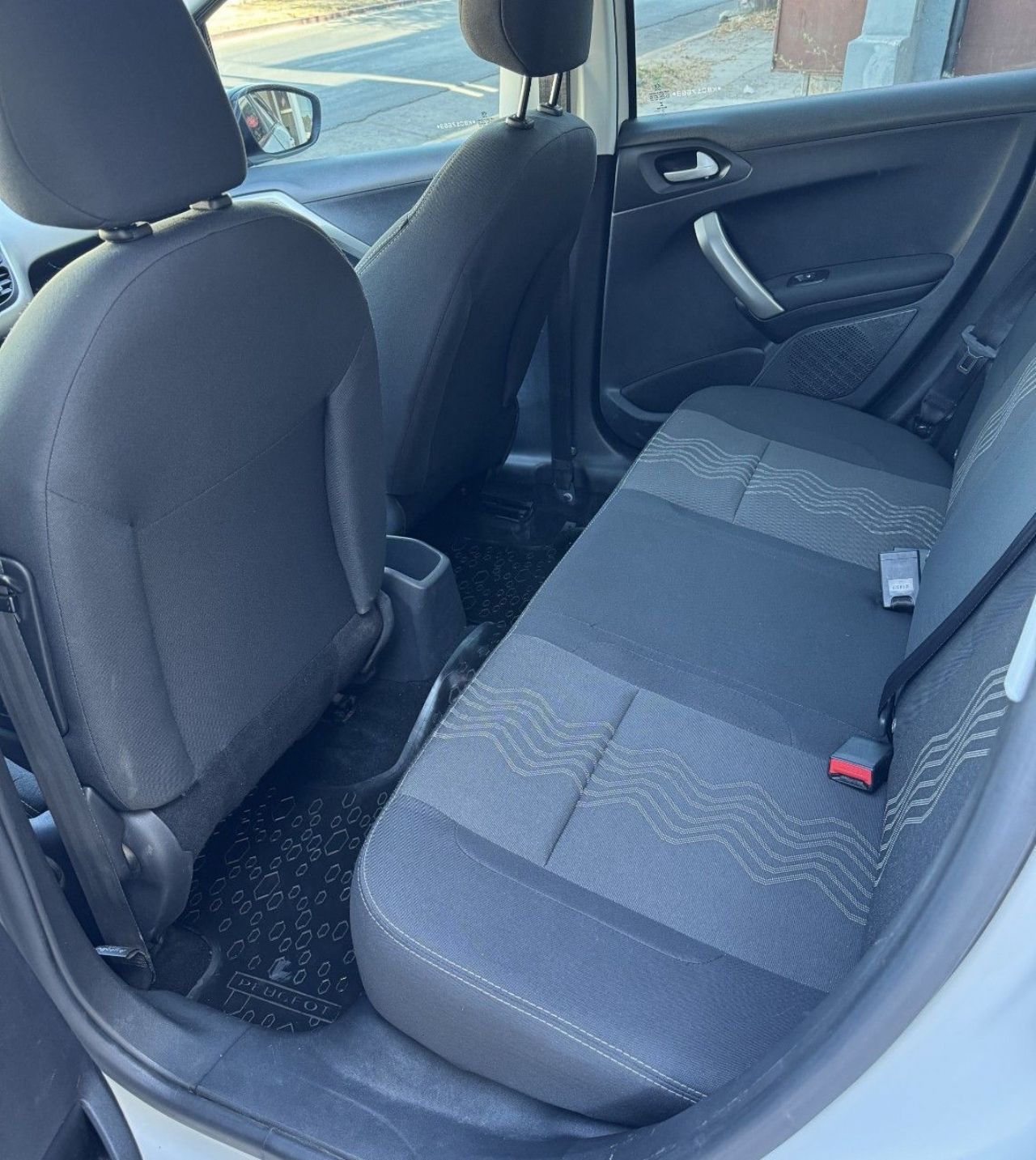Peugeot 2008 Usado en Córdoba, deRuedas