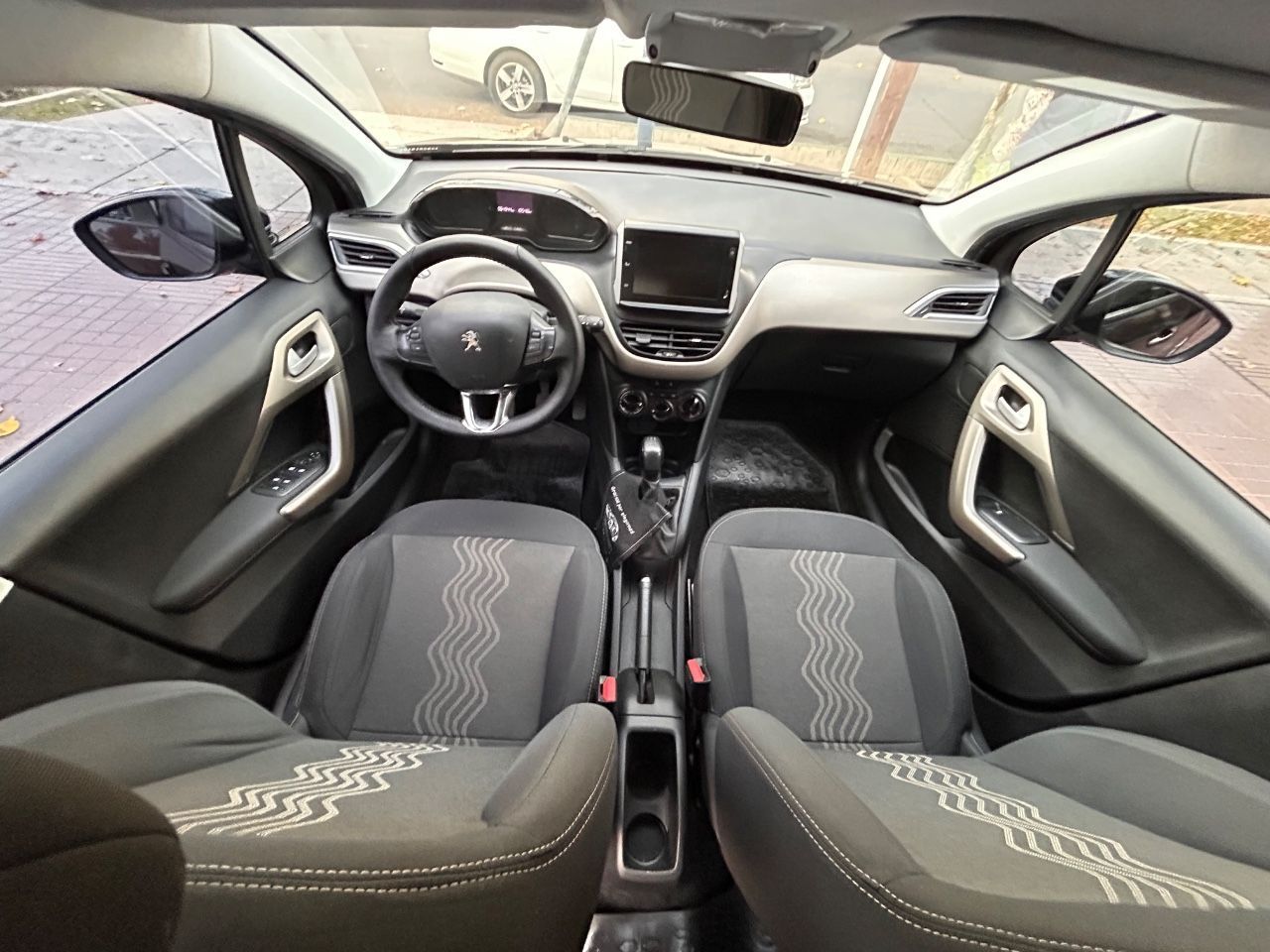 Peugeot 2008 Usado Financiado en Mendoza, deRuedas