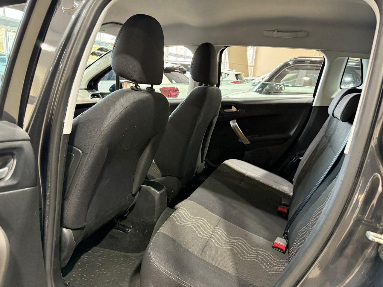 Peugeot 2008 Usado Financiado en San Juan, deRuedas