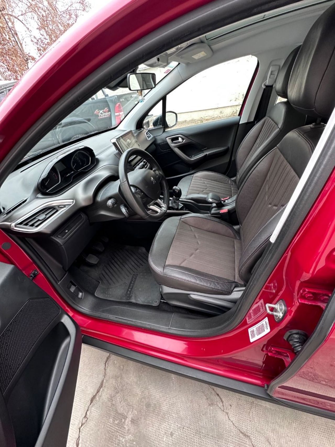 Peugeot 2008 Usado en San Juan, deRuedas