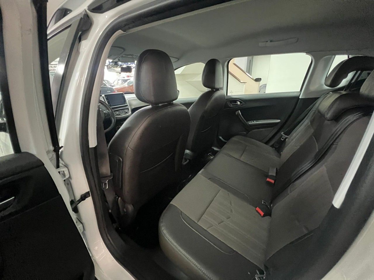 Peugeot 2008 Usado Financiado en Córdoba, deRuedas