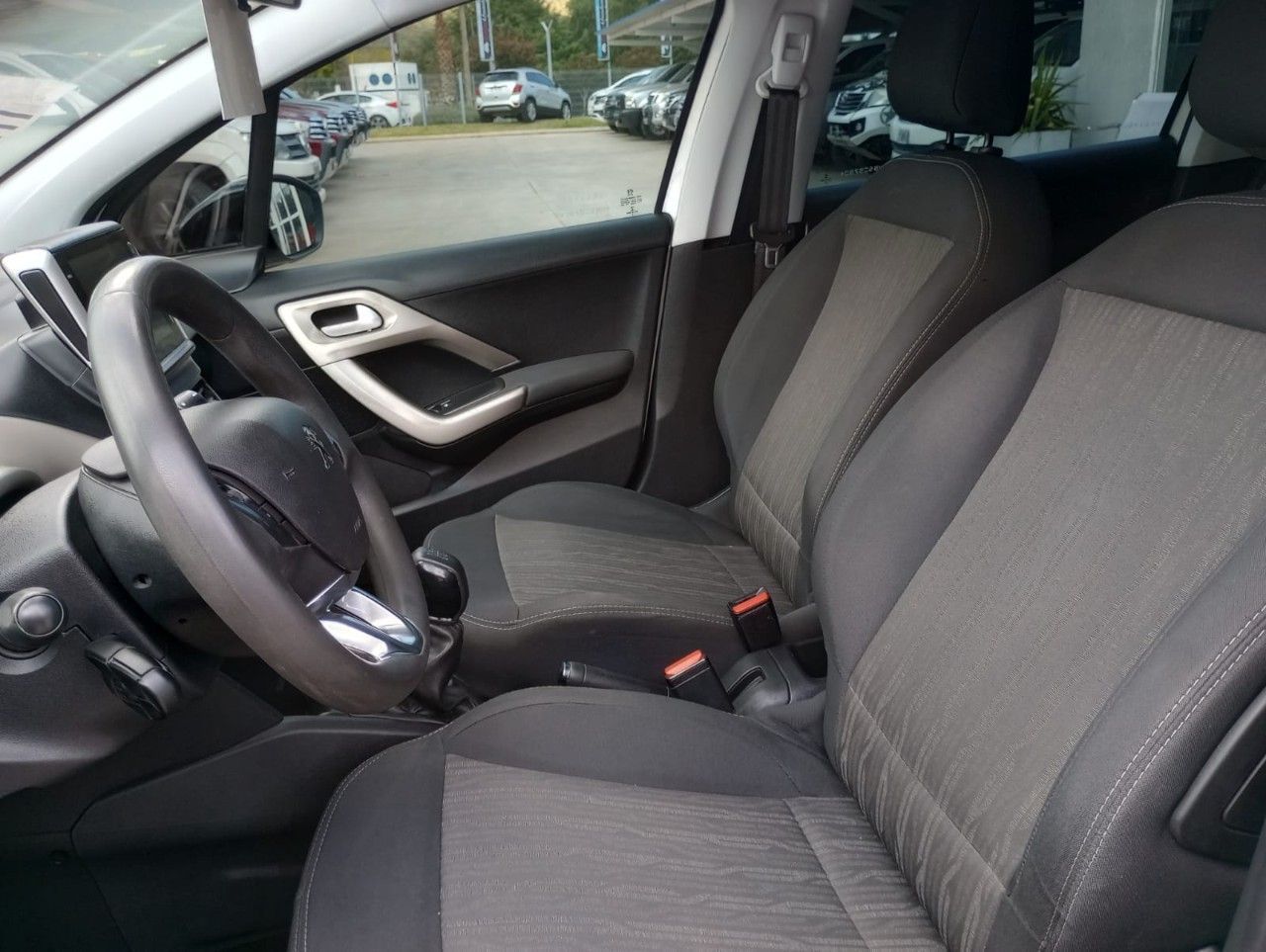 Peugeot 2008 Usado en San Luis, deRuedas