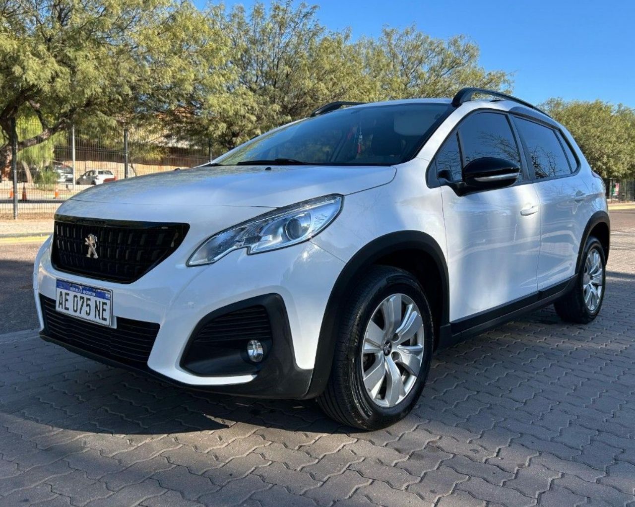 Peugeot 2008 Usado Financiado en Mendoza, deRuedas
