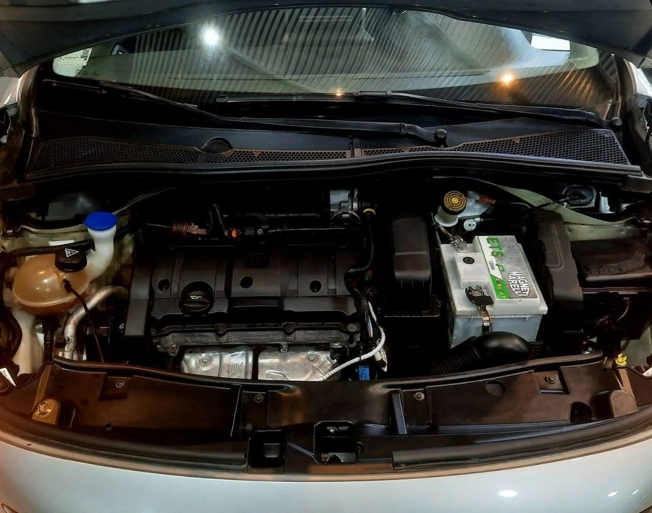 Peugeot 2008 Usado Financiado en Córdoba, deRuedas