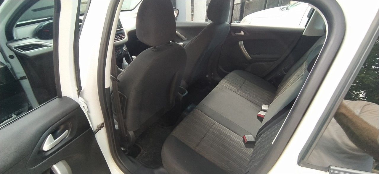 Peugeot 2008 Usado en Santa Fe, deRuedas