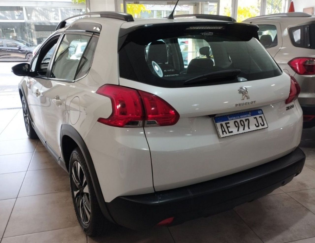 Peugeot 2008 Usado Financiado en Mendoza, deRuedas