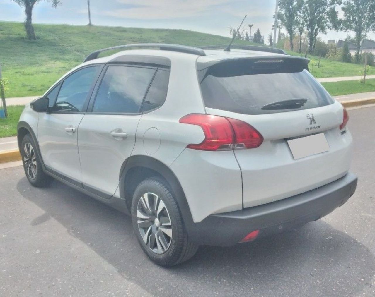 Peugeot 2008 Usado Financiado en Mendoza, deRuedas