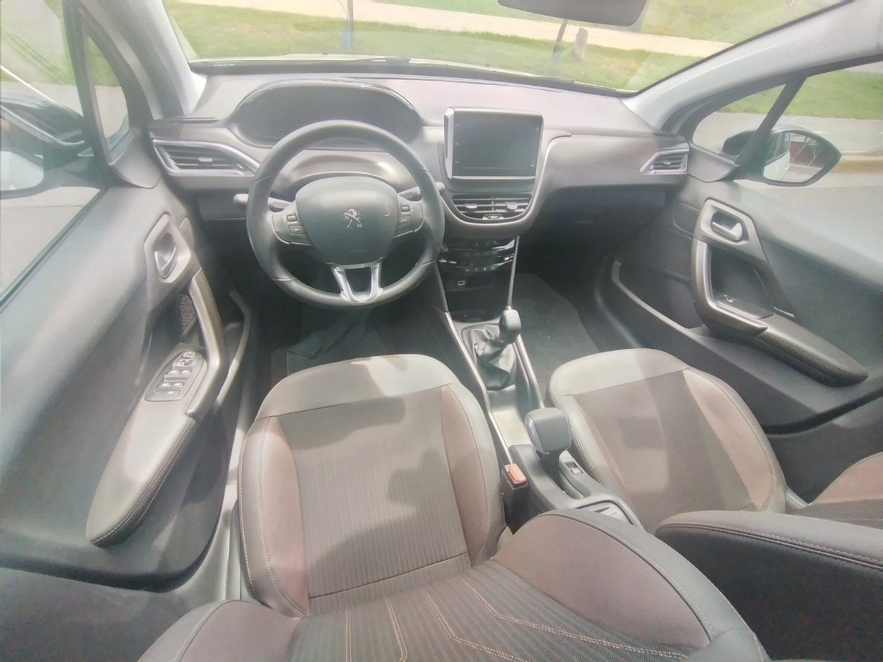 Peugeot 2008 Usado Financiado en Mendoza, deRuedas