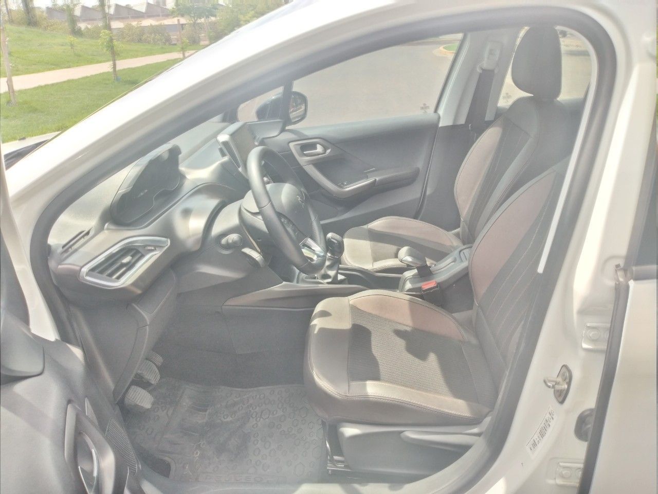 Peugeot 2008 Usado Financiado en Mendoza, deRuedas