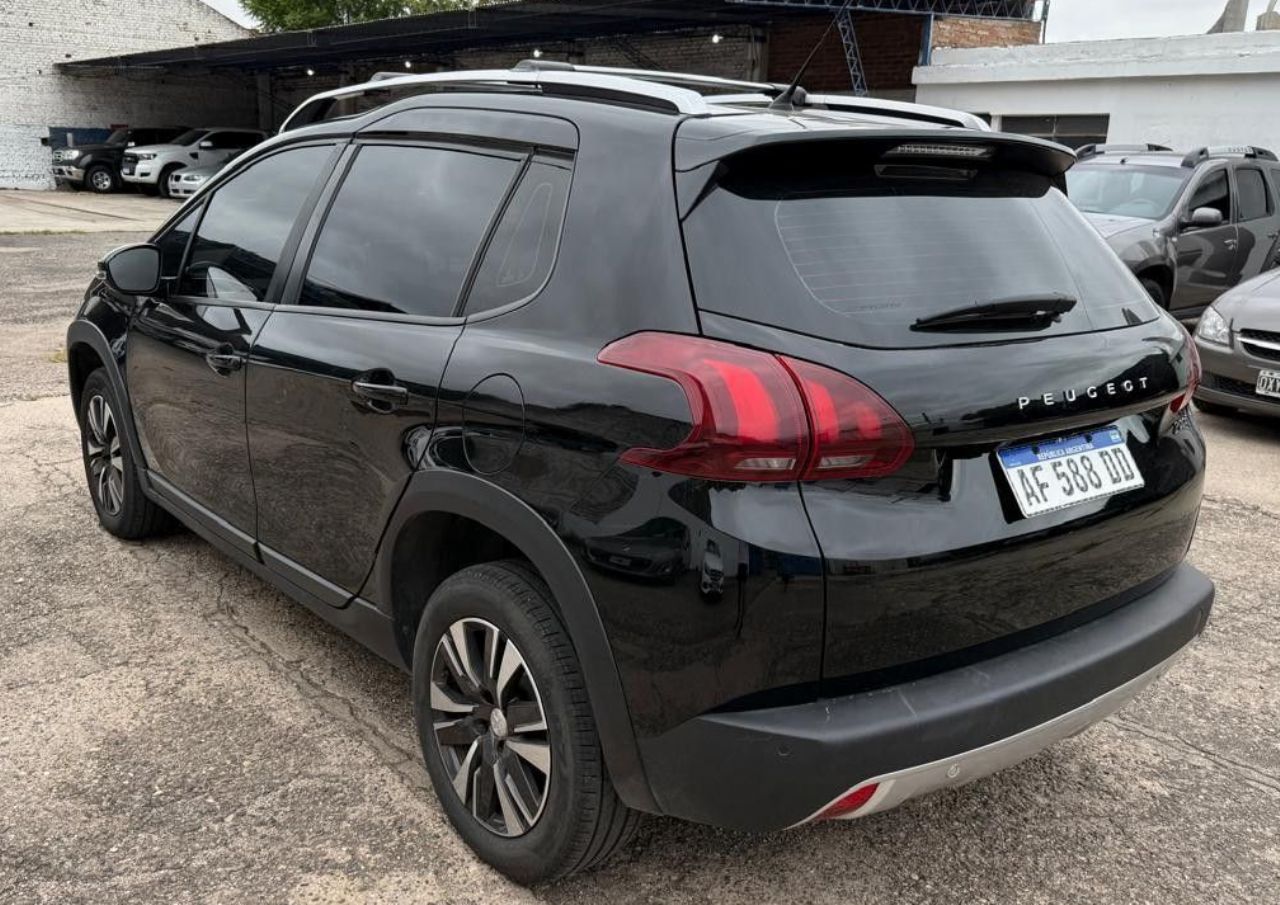Peugeot 2008 Usado Financiado en Córdoba, deRuedas