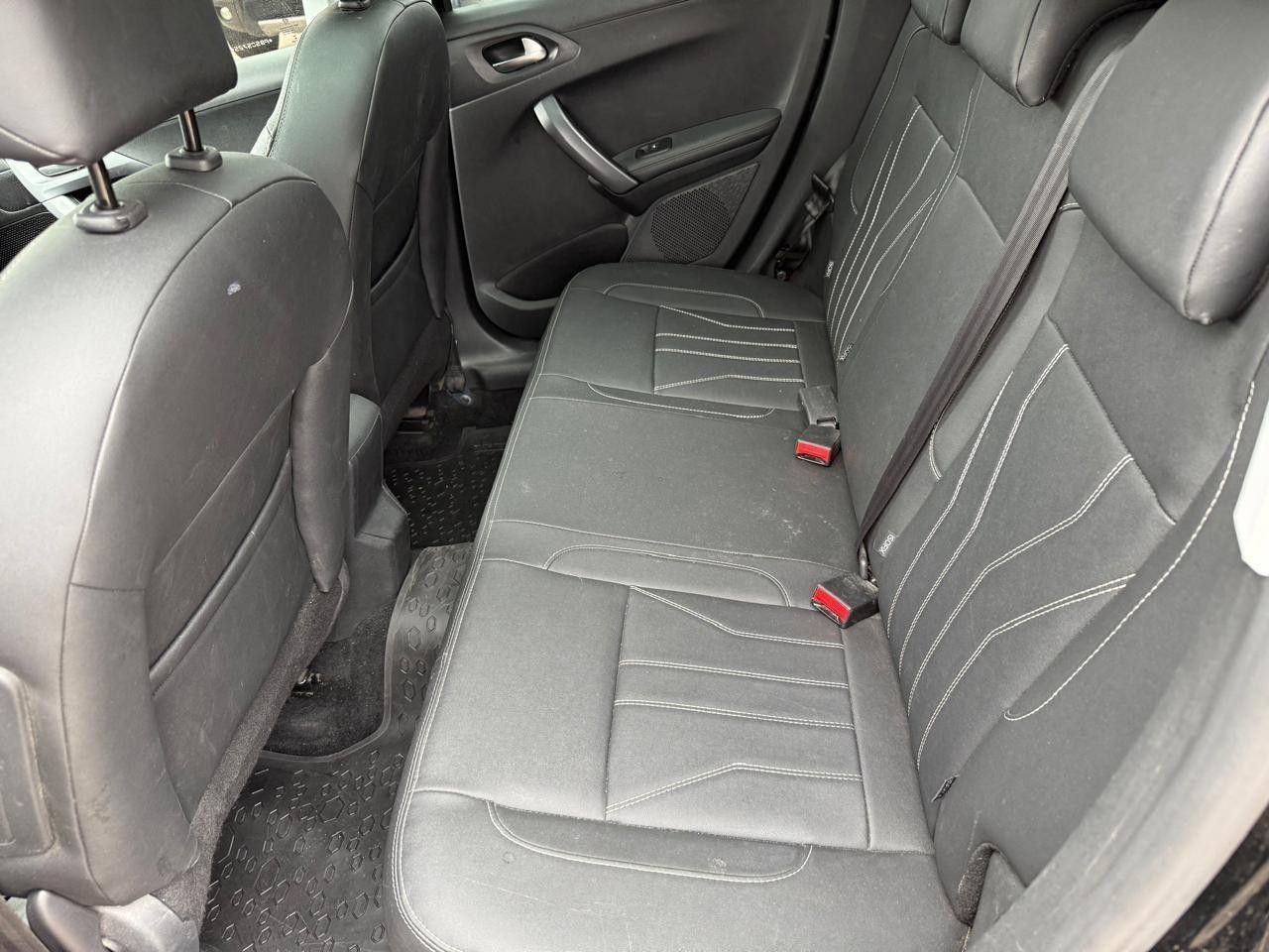 Peugeot 2008 Usado Financiado en Córdoba, deRuedas