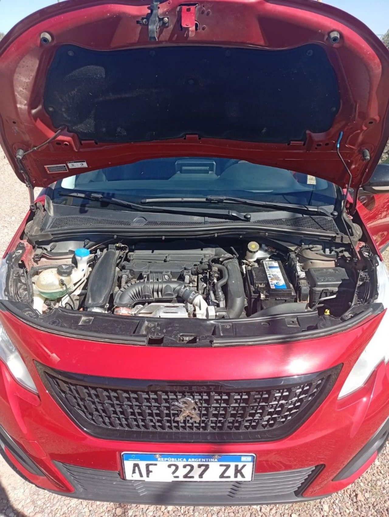 Peugeot 2008 Usado Financiado en Mendoza, deRuedas