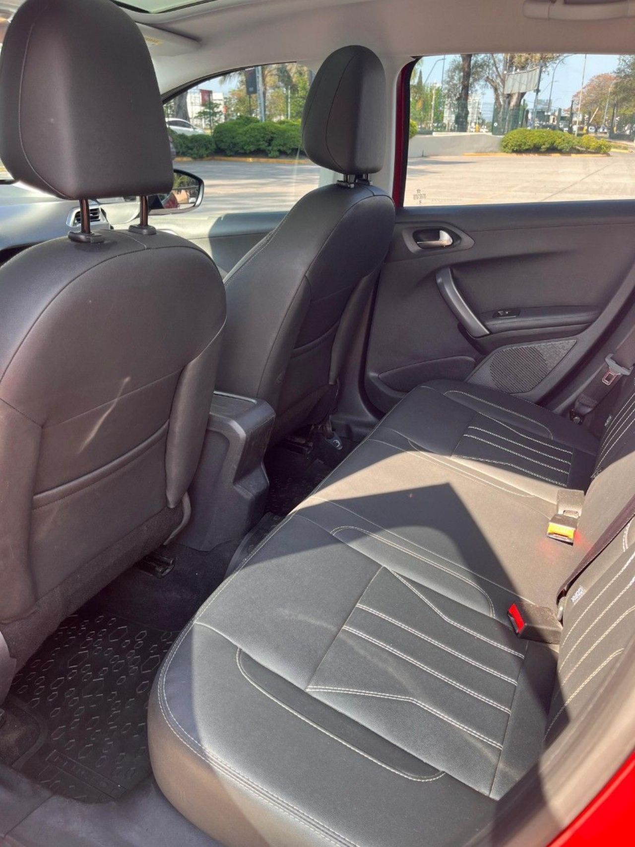 Peugeot 2008 Usado Financiado en Córdoba, deRuedas