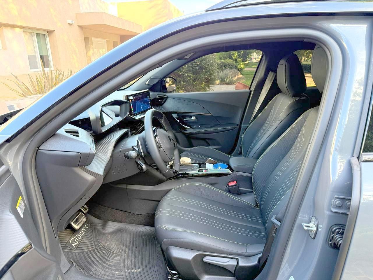 Peugeot 2008 Usado Financiado en Córdoba, deRuedas