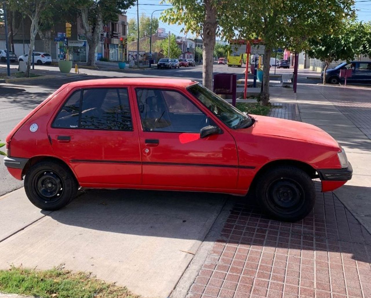 Peugeot 205 Usado en Mendoza, deRuedas