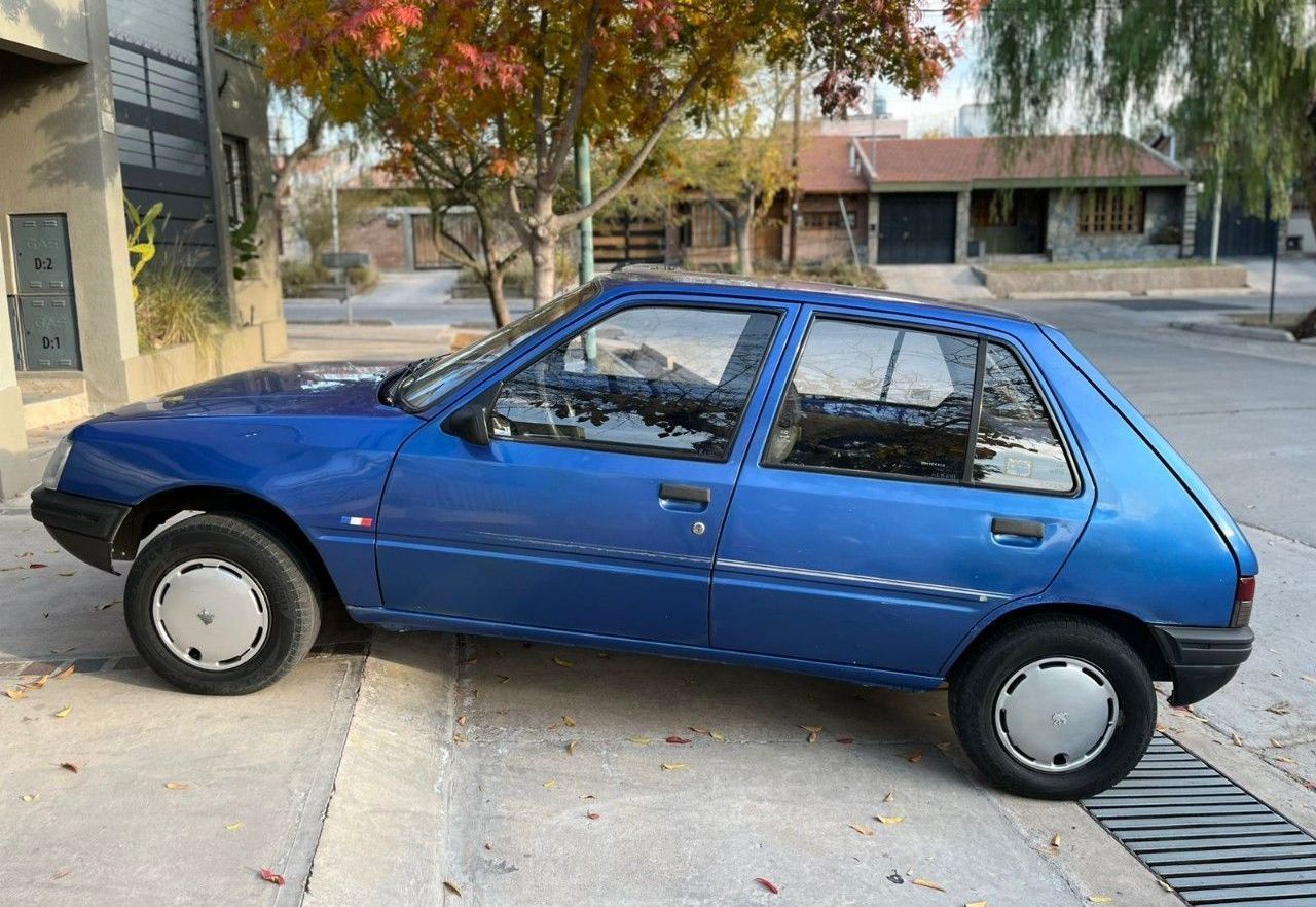 Peugeot 205 Usado en Mendoza, deRuedas