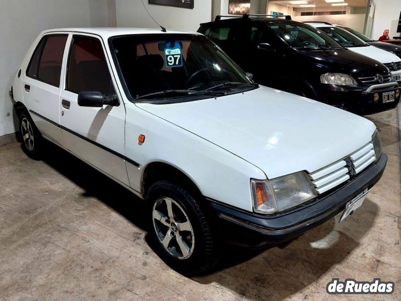 Peugeot 205 Usado en Mendoza, deRuedas