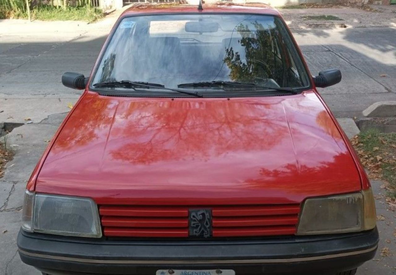 Peugeot 205 Usado en Mendoza, deRuedas