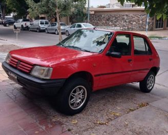 Peugeot 205 Usado en Mendoza