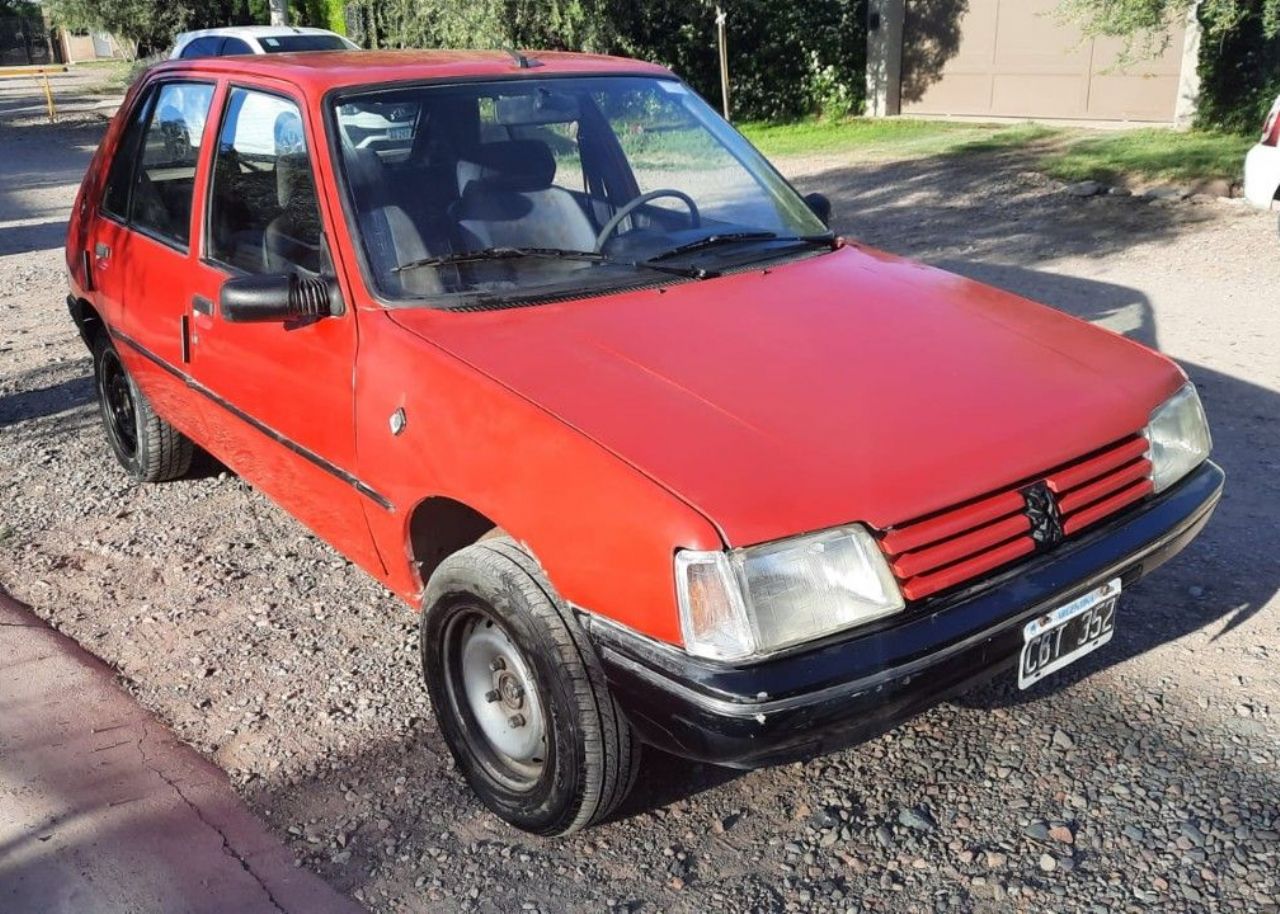 Peugeot 205 Usado en Mendoza, deRuedas