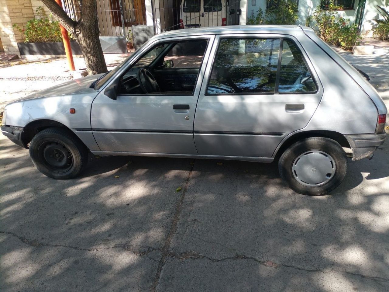 Peugeot 205 Usado en Mendoza, deRuedas