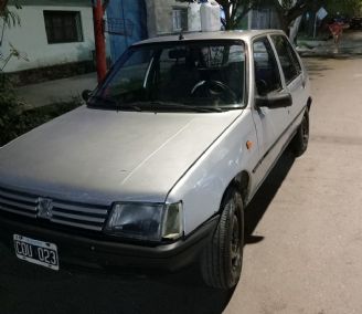 Peugeot 205 Usado en Mendoza