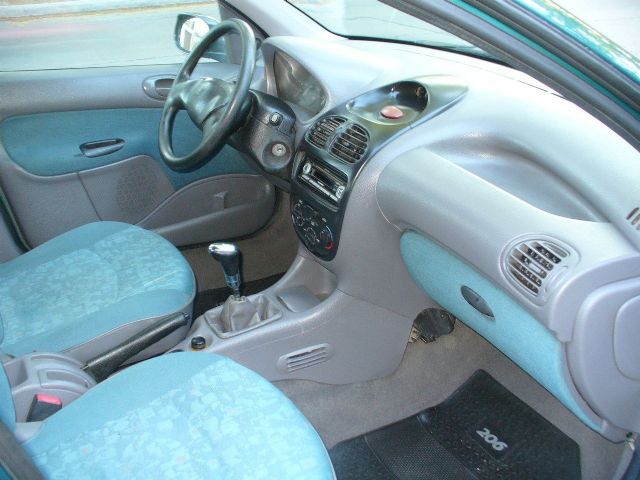 Peugeot 206 Usado en Mendoza, deRuedas