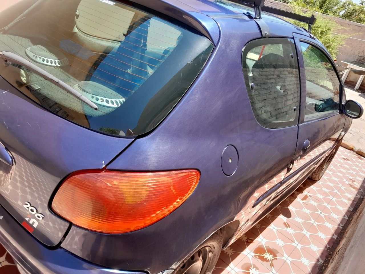 Peugeot 206 Usado en Mendoza, deRuedas